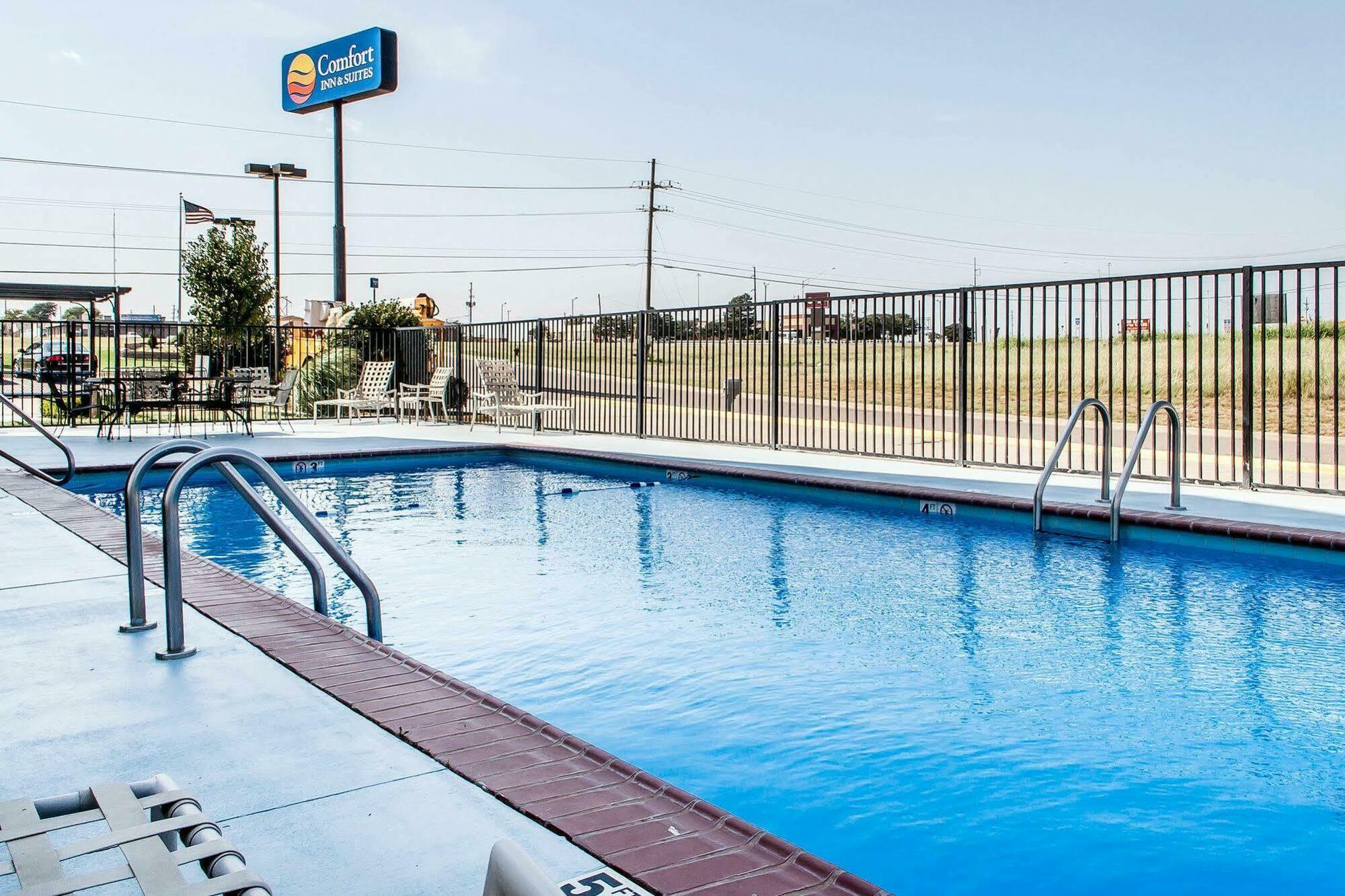 Comfort Inn & Suites Elk City Εξωτερικό φωτογραφία